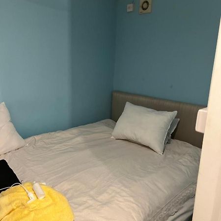 Studio Apartment Bristol Exterior photo